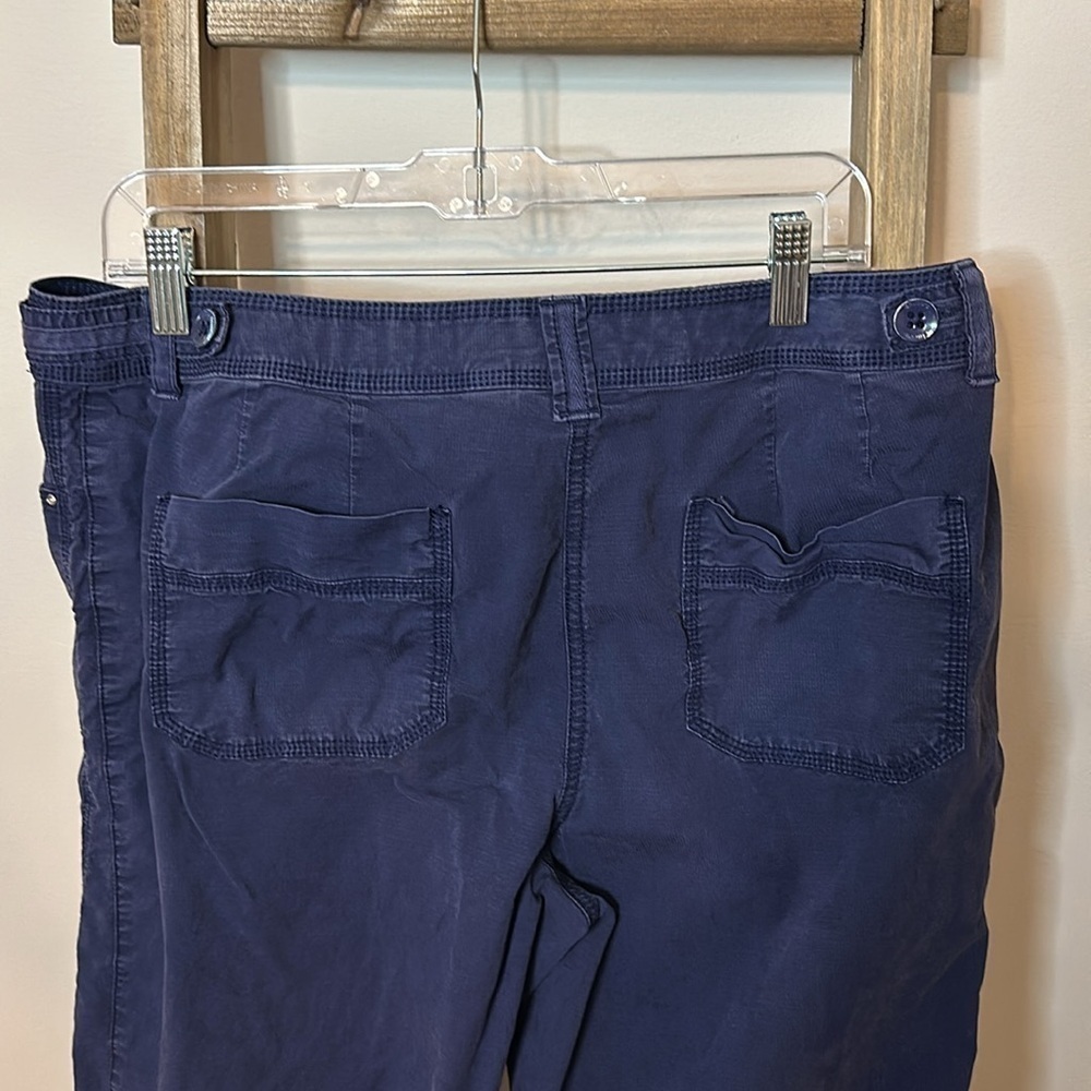 Chico’s Cotton and Spandex Casual Navy Pants Size 2 (Large-12) with Four Pockets - Picture 8 of 17
